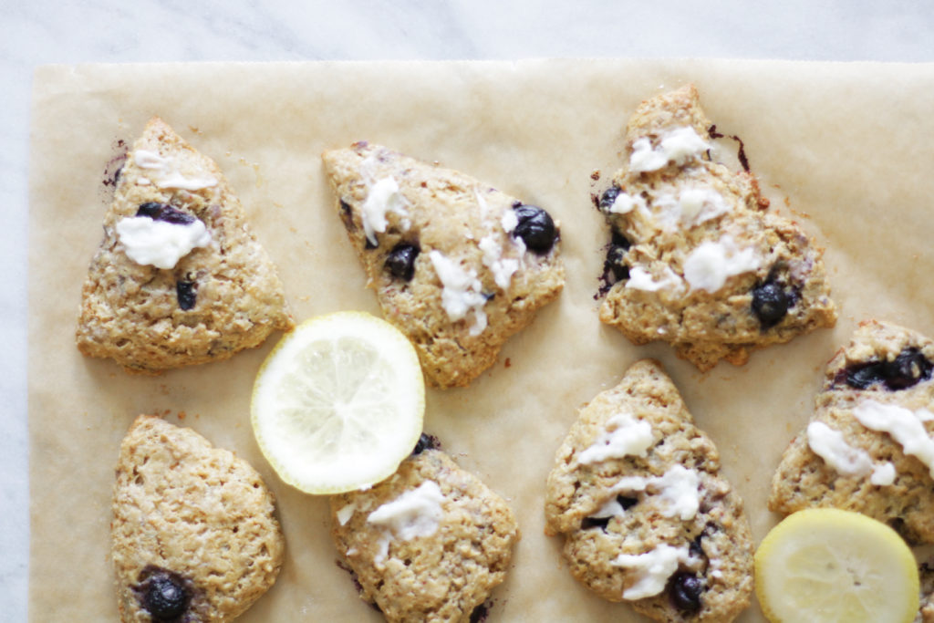 healthy blueberry scones with lemon glaze | heatherlaurenlove.com