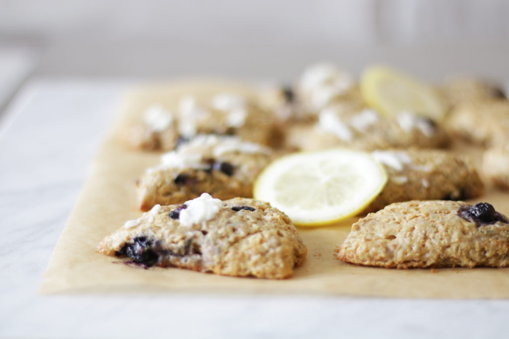 healthy blueberry scones with lemon glaze | heatherlaurenlove.com