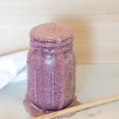 Peanut Butter Blueberry Smoothie